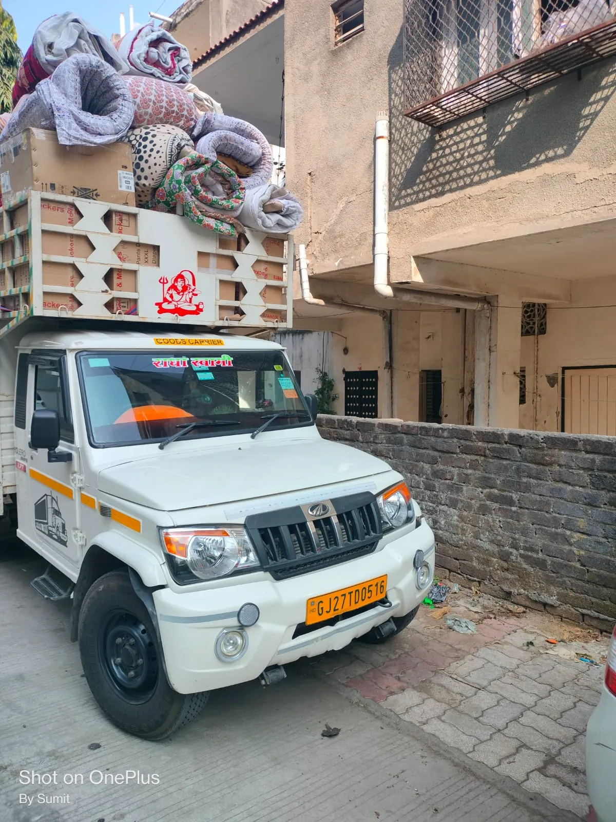 Dev Packers and Movers Employees